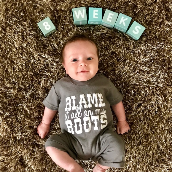 14 Items •Baby Boy Graphic Tees• 3-6 months - Picture 6 of 8